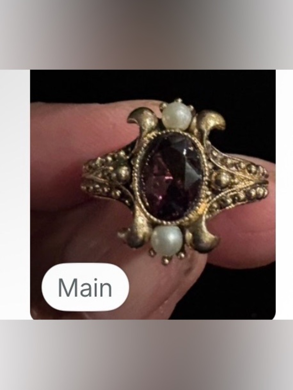 Vintage Avon 1974 Queensbury Amethyst & Faux Pearl Ring